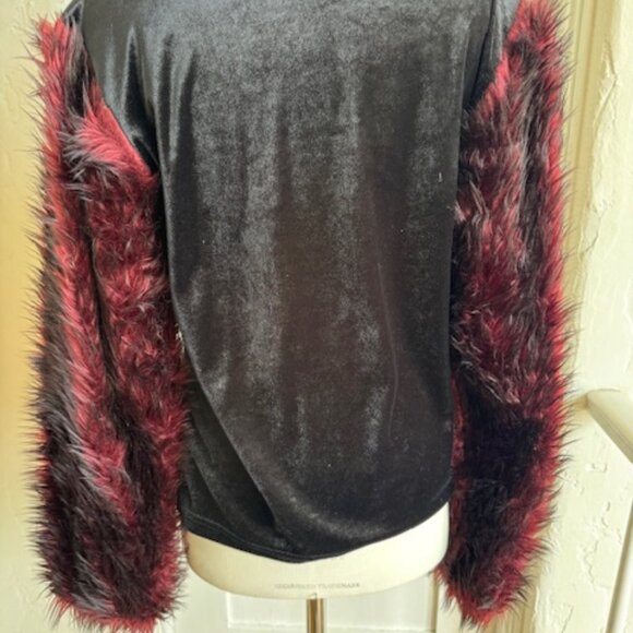 RARE Vintage 90s LIP SERVICE Velvet Top with Burgundy Faux Fur Sleeves Size L - Picture 6 of 11